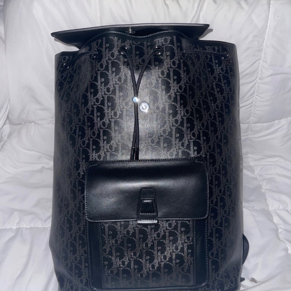 NEW DIOR LEATHER BACKPACK (UNISEX) - Picture 2 of 9
